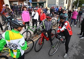 Los ciclistas protagonizaron la marcha de Aremi.