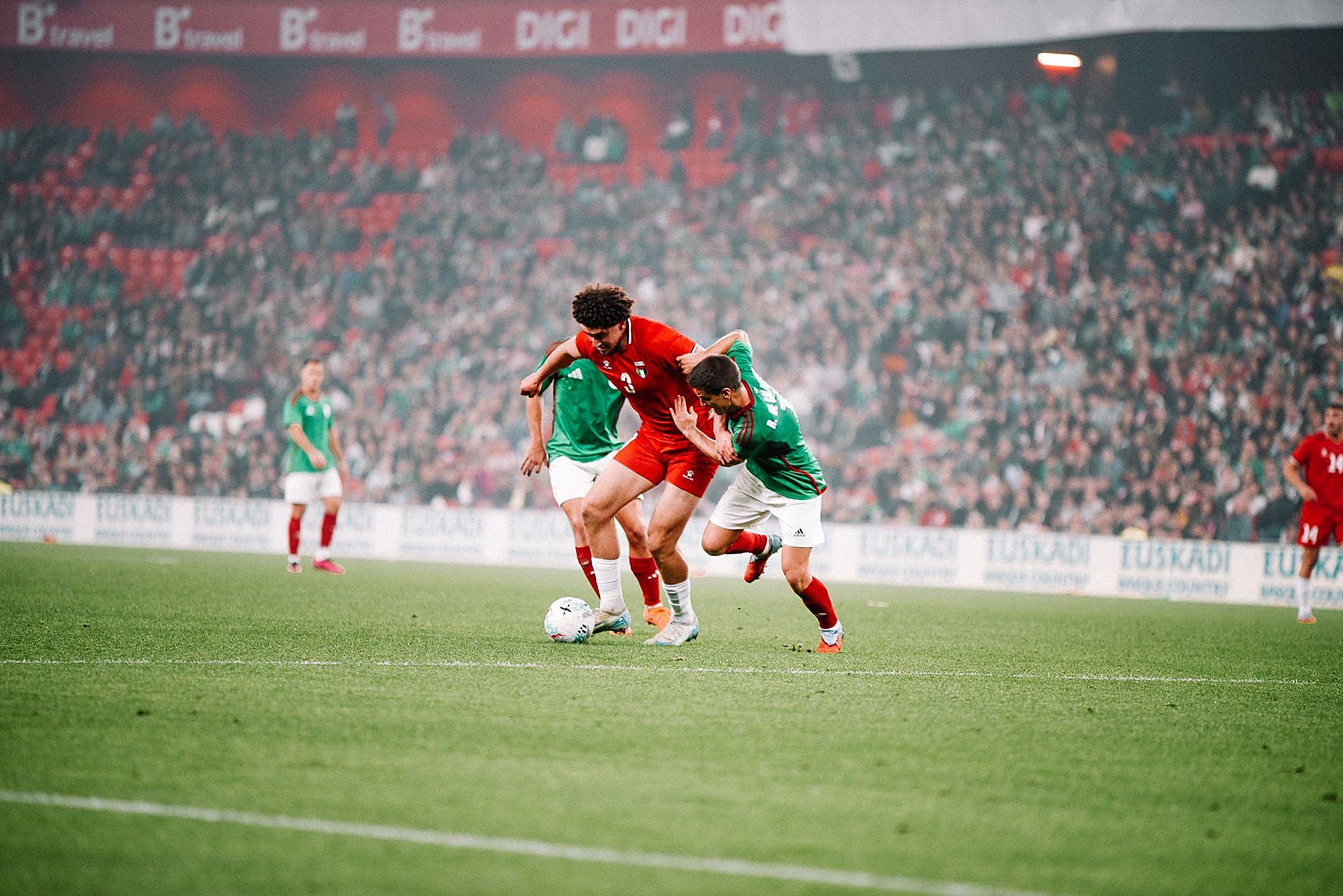 Las bonitas imágenes que nos deja el Euskadi-Palestina en San Mamés