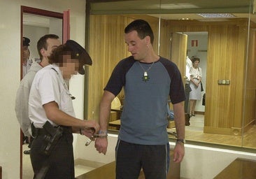 Asier Carrera, en 2002 en la Audiencia Nacional durante el juicio por el asesinato de Fernando Buesa.