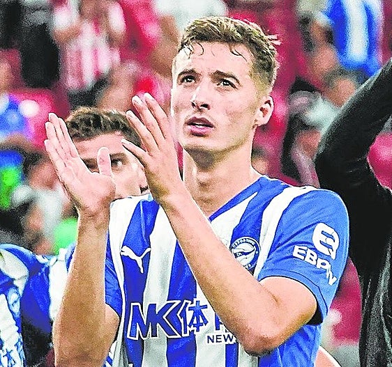 Coudet completa su baraja con la vuelta de Pacheco y Boyé