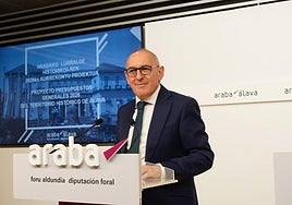 Ramiro González, en la presentación de los presupuestos forales.
