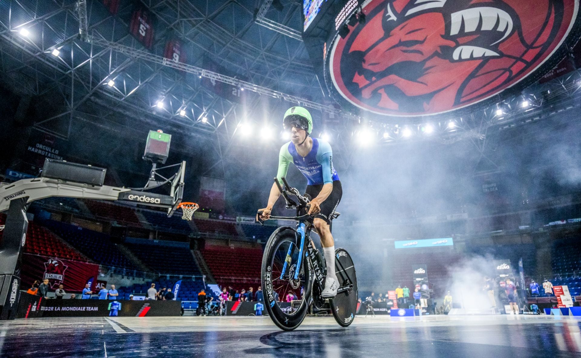 El Buesa Arena acogió la salida en 2025.