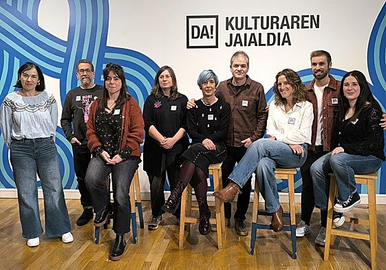 Durangoko Azokaren antolatzaileak, gaur goizean, Atartea Arte Ederren Plaza izango den Durangoko Museoan.