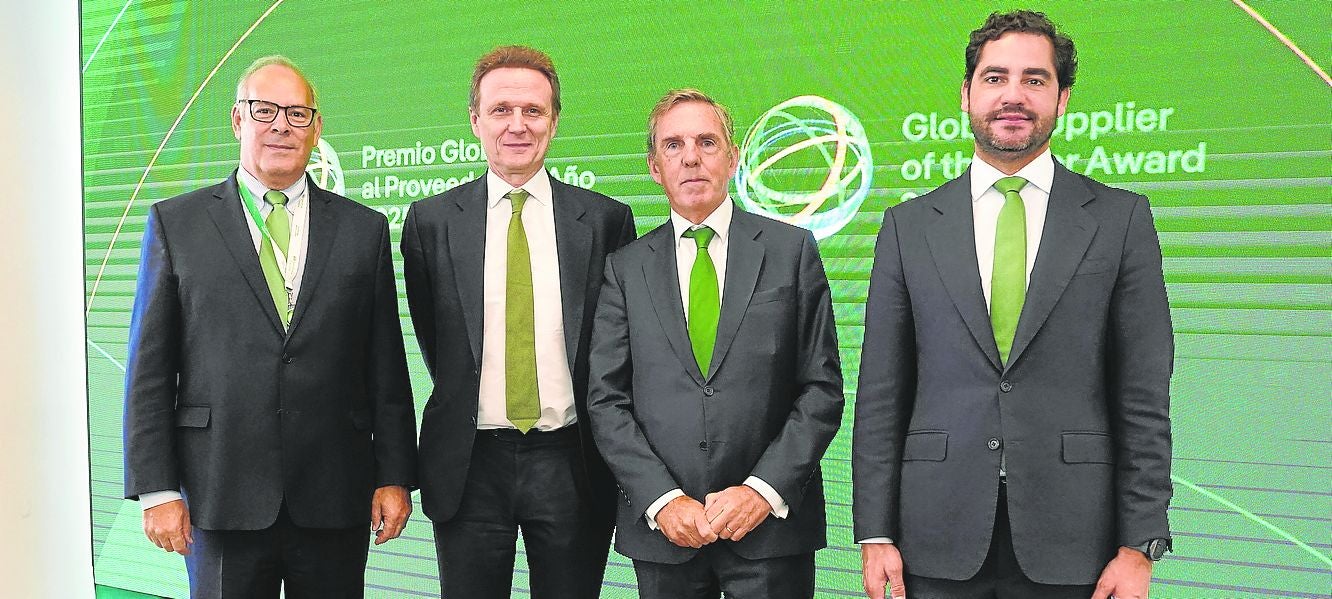 Mario Ruiz-Tagle, Pedro Azagra, Asís Canales e Ignacio Sánchez-Galán Tabernero.