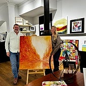 Por amor al arte: un matrimonio abre una tienda en el Casco Viejo con obras originales desde 115 euros