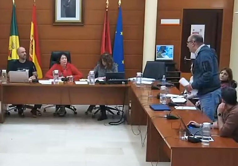 El comentario machista de un concejal del PP a otra edil: «A callar, que estás más guapa»