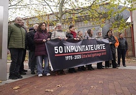 Las asociaciones, durante la presentación de su iniciativa.