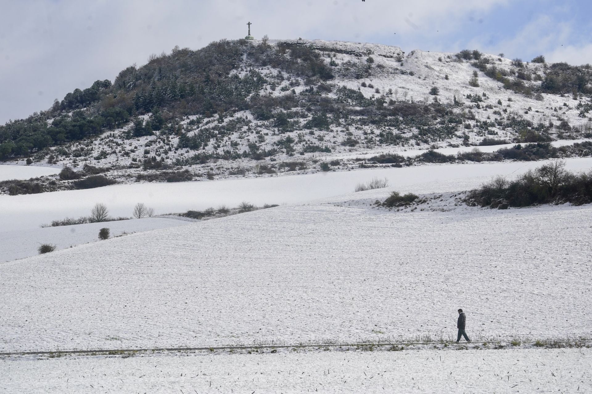 Las imágenes de un día de nieve en Álava