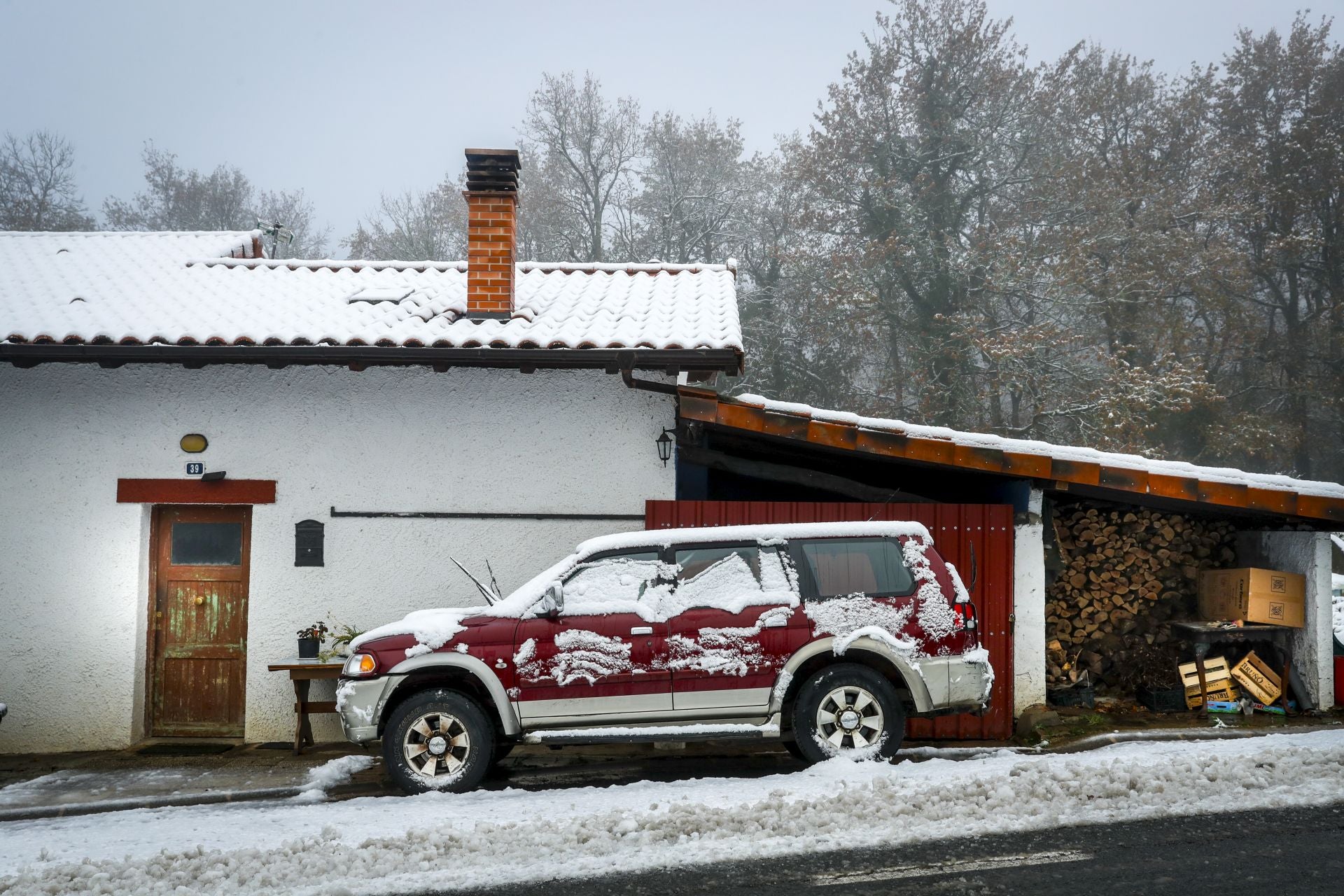 Las imágenes de un día de nieve en Álava