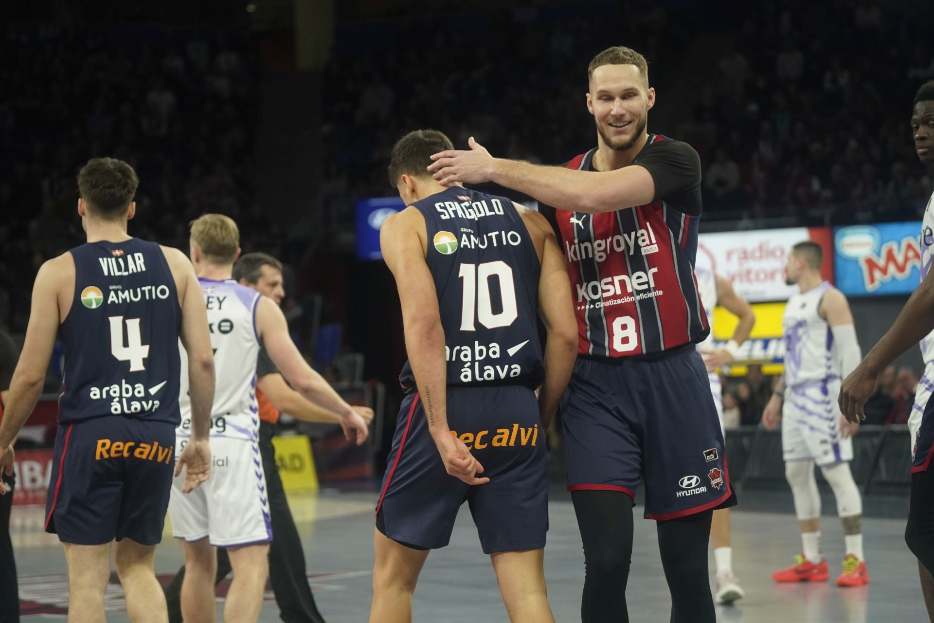 El derbi entre el Baskonia y Surne Bilbao, en fotos