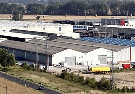 Pillados tres ladrones cuando se llevaban cobre de una empresa en Lantarón