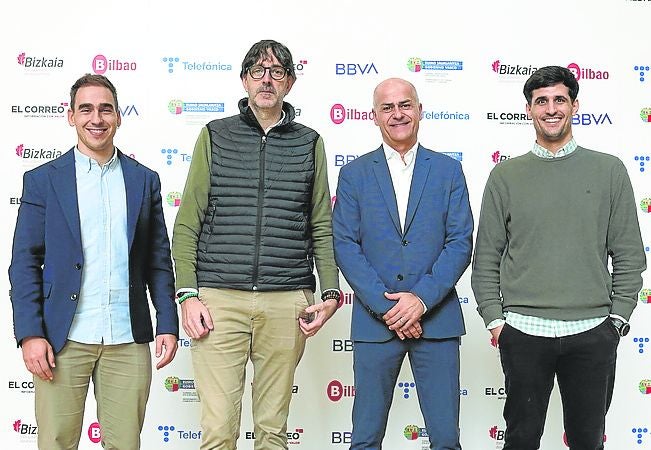 Xabier Méndez, Joxe Etxebarria, Juan Alberto Viejo e Iker Jauregibeitia.