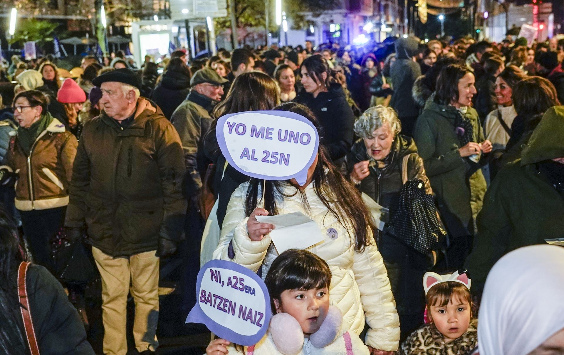 Las imágenes del 25N en Vitoria