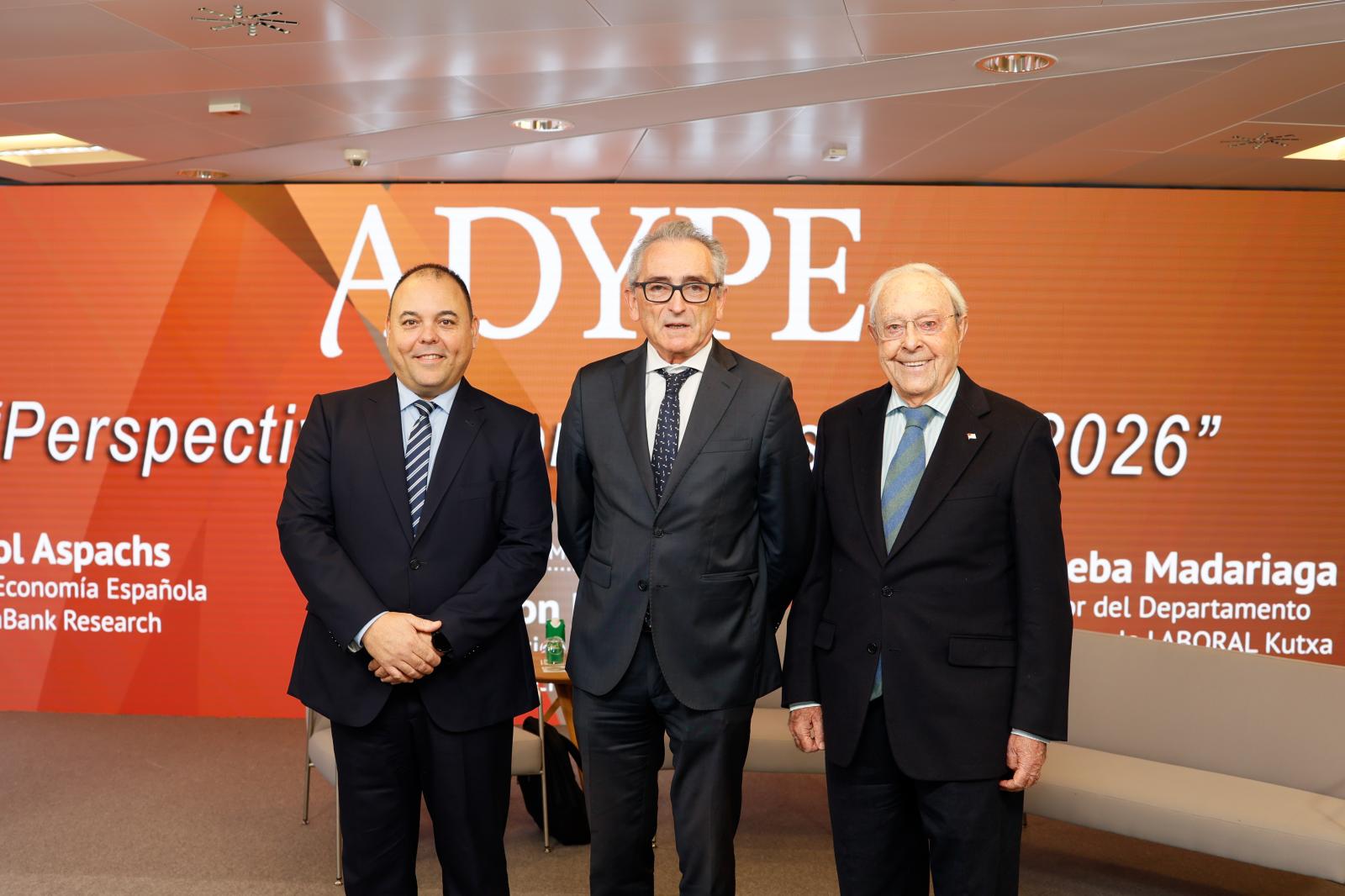 Jesús Calvo, Ignacio Martínez y Carlos Gorria.