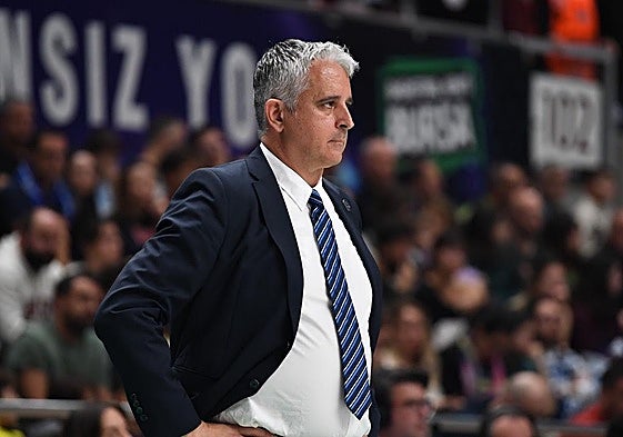 Terremoto en los banquillos de la Euroliga: el 25% ya han sido destituidos