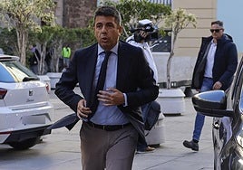 Mazón la lía con Rosalía en su vídeo de despedida: de «rompecorazones nacional» a «la manzana prohibida»