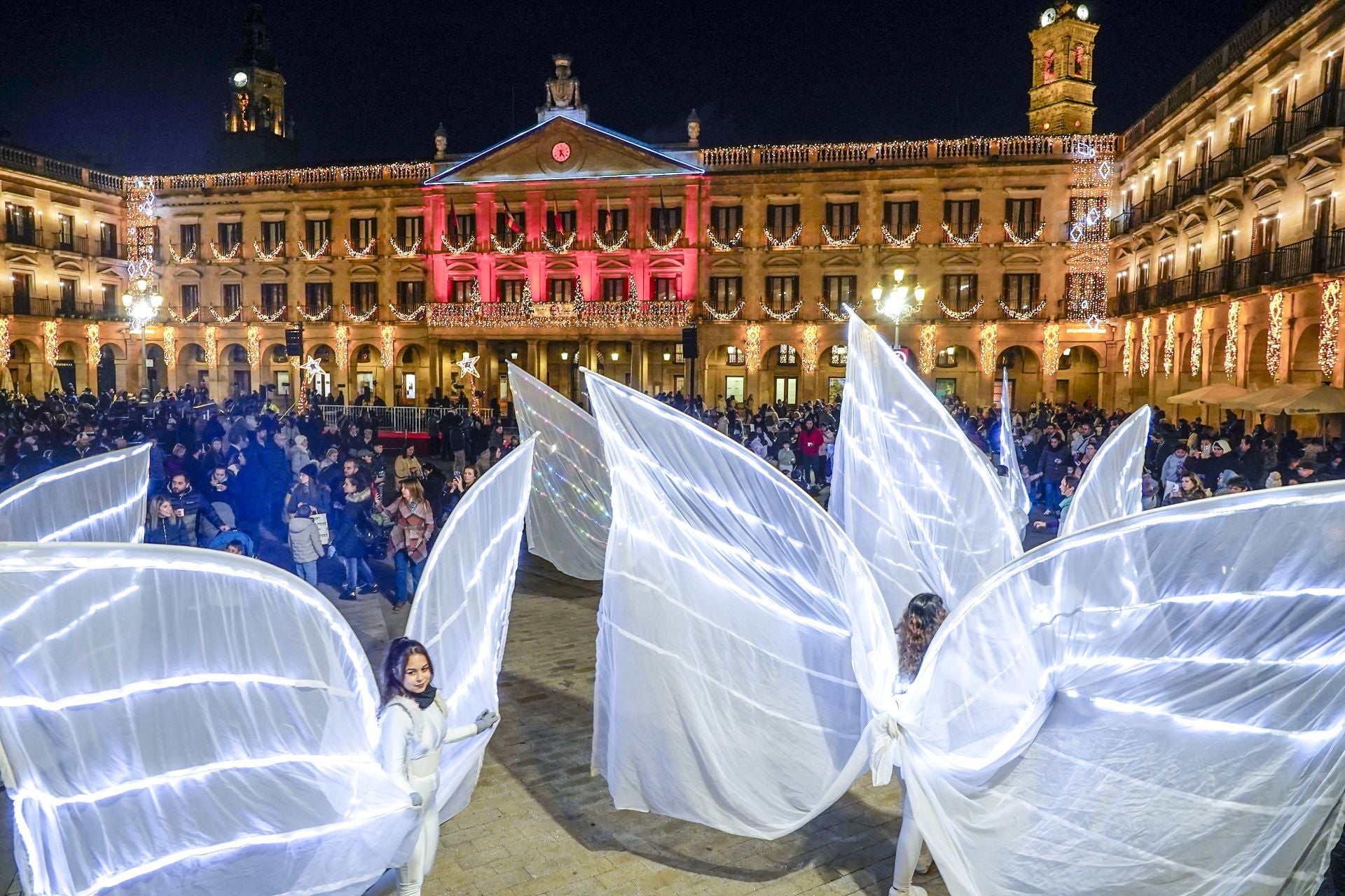 Las imágenes del encendido navideño en Vitoria