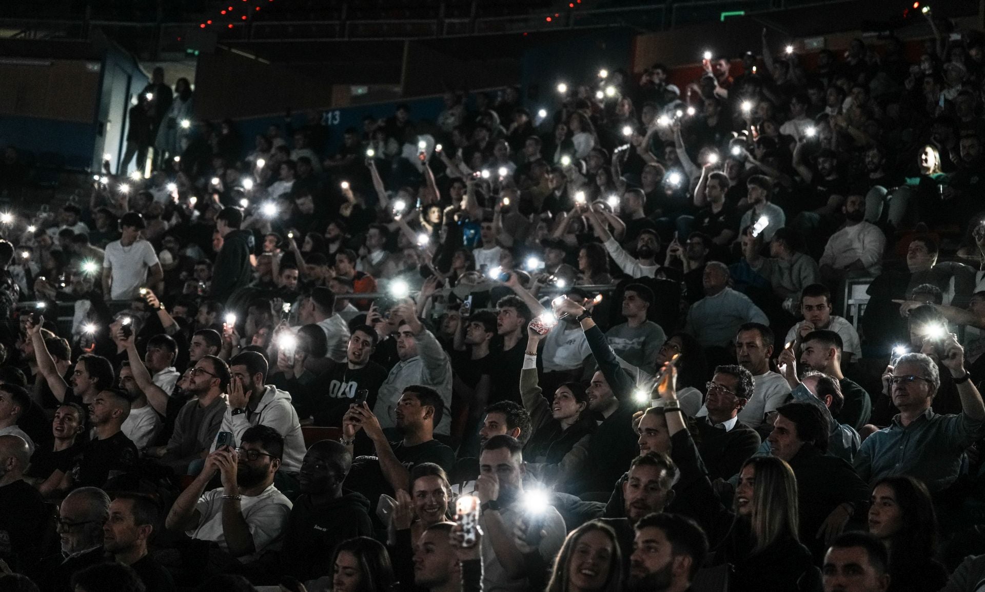 Las imágenes de la velada del Buesa
