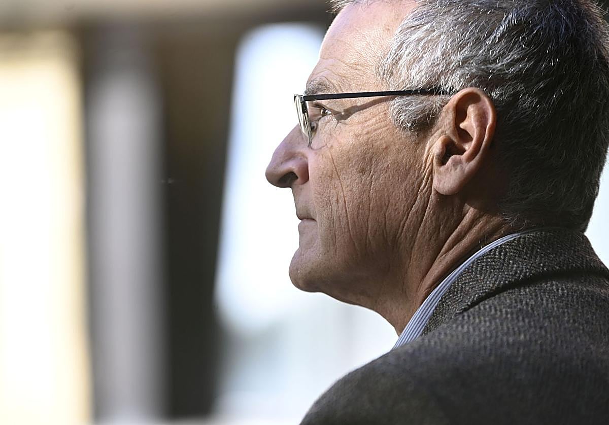 «Los alumnos no deben condicionar la libertad de expresión»