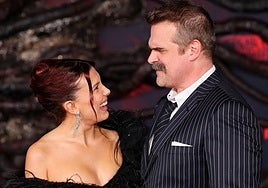 Millie Bobby Brown rompe su silencio sobre su compañero David Harbour en 'Stranger Things'