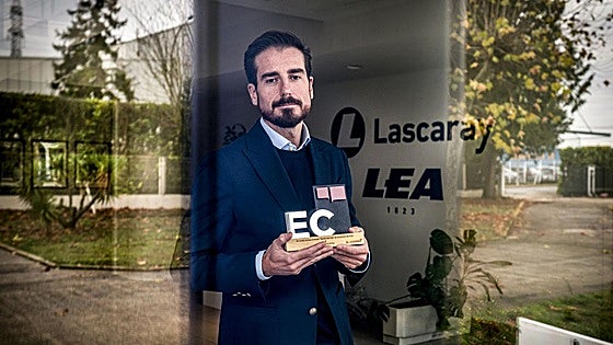 «Tras el incendio, en LEA estamos fabricando en la parte cosmética más que nunca»