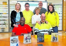Alberto y su madre, Naiara, José y Amath, saldrán en el calendario.