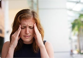 El truco de un experto para aliviar el dolor de las migrañas: «También te ayudará a reducir el estrés»