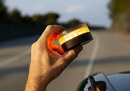 El mensaje de alivio de la DGT a los conductores por la baliza V16