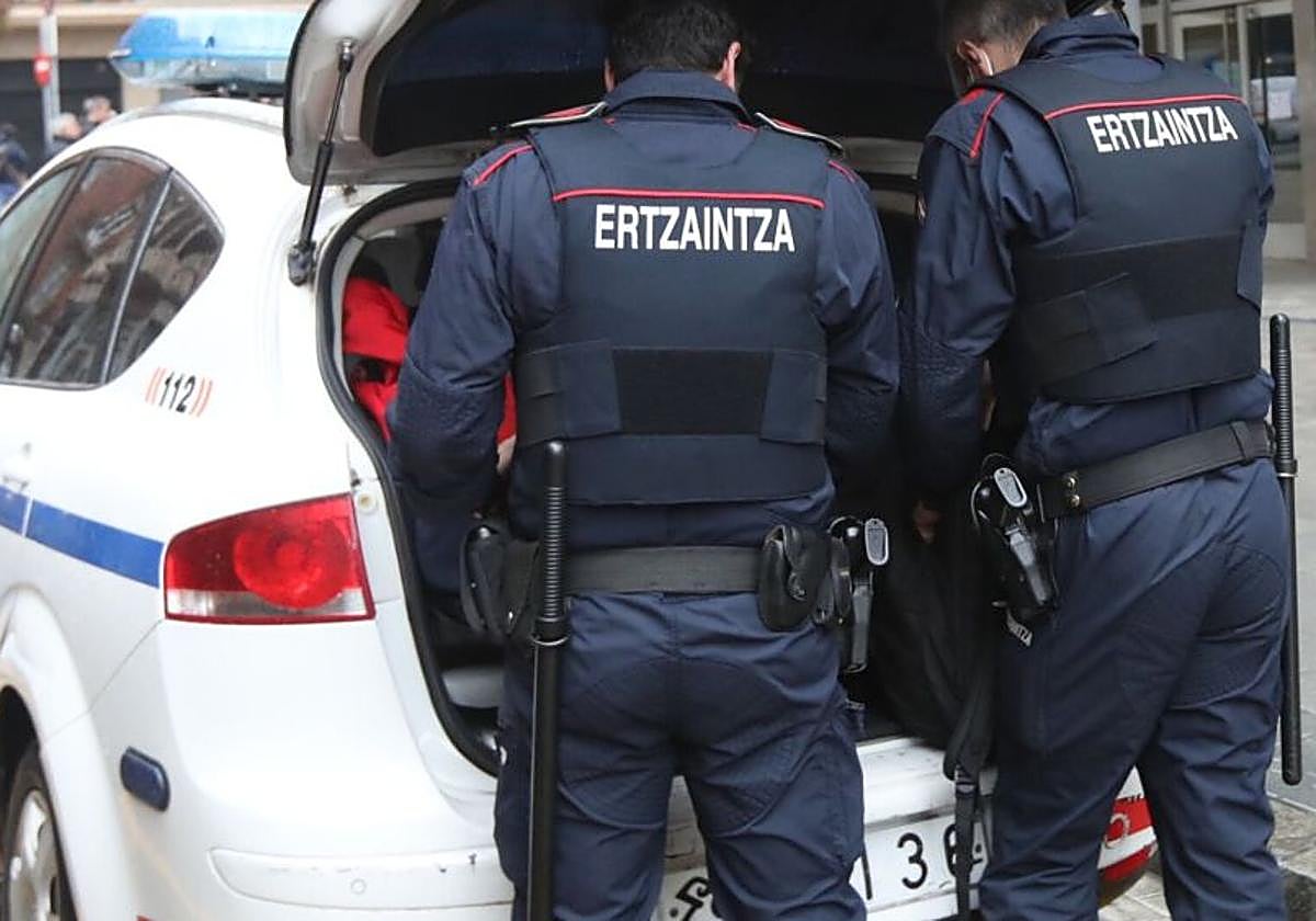 Overton se la cuela a Celedón