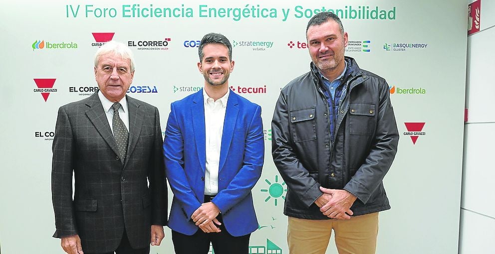 Vicente Reyes, Rubén Bustamante y Mikel Bengoetxea.