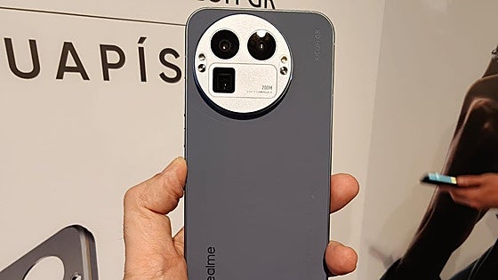Primer contacto con el Realme GT 8 Pro: el primer móvil enfocado en la fotografía callejera