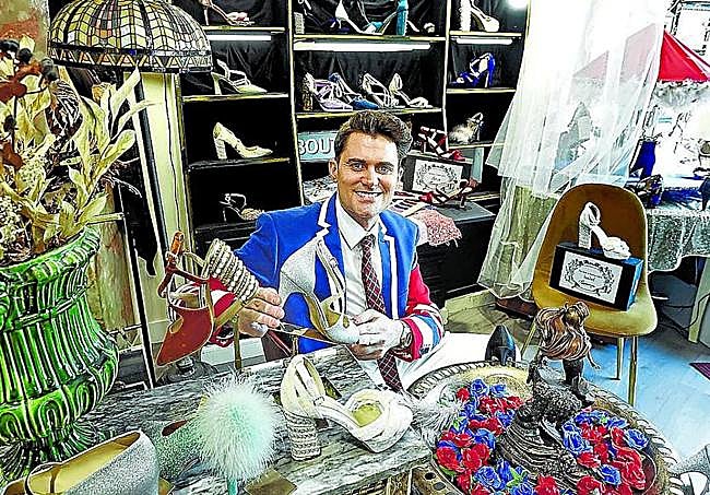 Iker Udaondo ha comenzado a atender a sus clientes los domingos por la mañana.