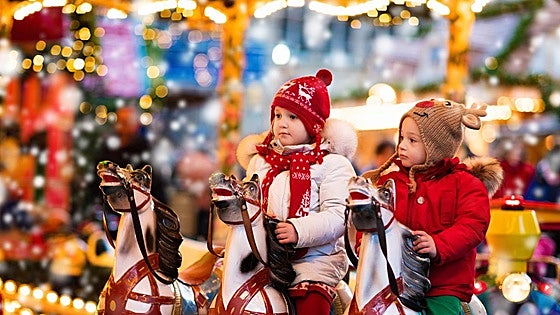 Los pueblos y ciudades con mercadillos y atracciones navideñas a menos de 2 horas de Bilbao que no te puedes perder