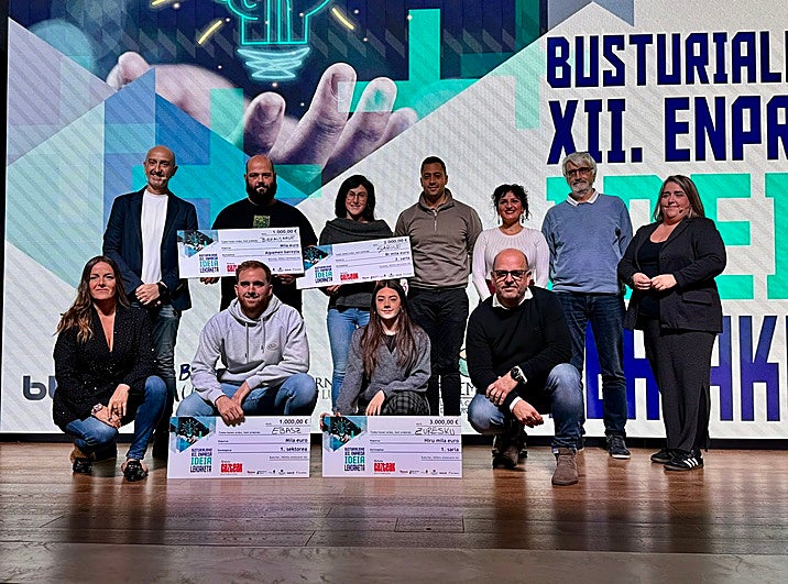 'Zuresku' y 'Garile' ganan el concurso de ideas empresariales de Busturialdea