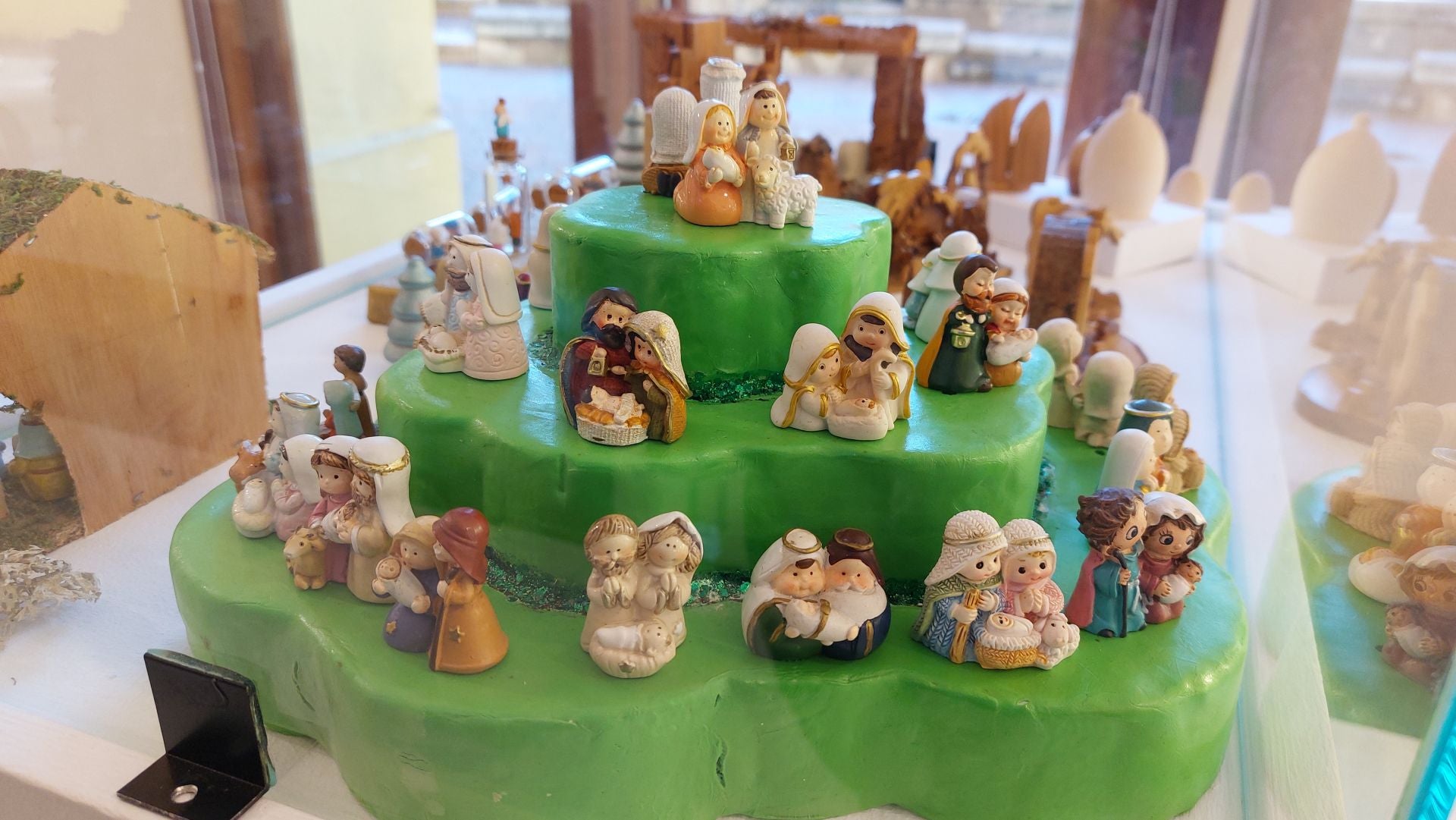 Cientos de belenes en miniatura