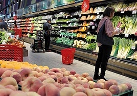 Eurostat y la OCDE sitúan dentro de este grupo a los hogares con ingresos de entre el 75% y el 200% de la renta media.