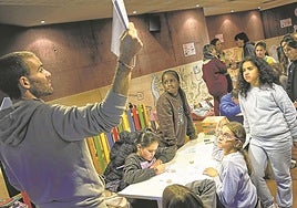 «El cómic les motiva a empezar a leer»