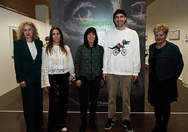 Cristina González, Uxua García Antoñana, Leire García López de Munain, Unai Beltrán de Lubiano y Ana del Val.