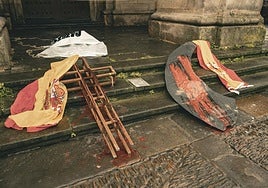 Ernai exhibe en Durango los «símbolos españolistas» que ha retirado los últimos días