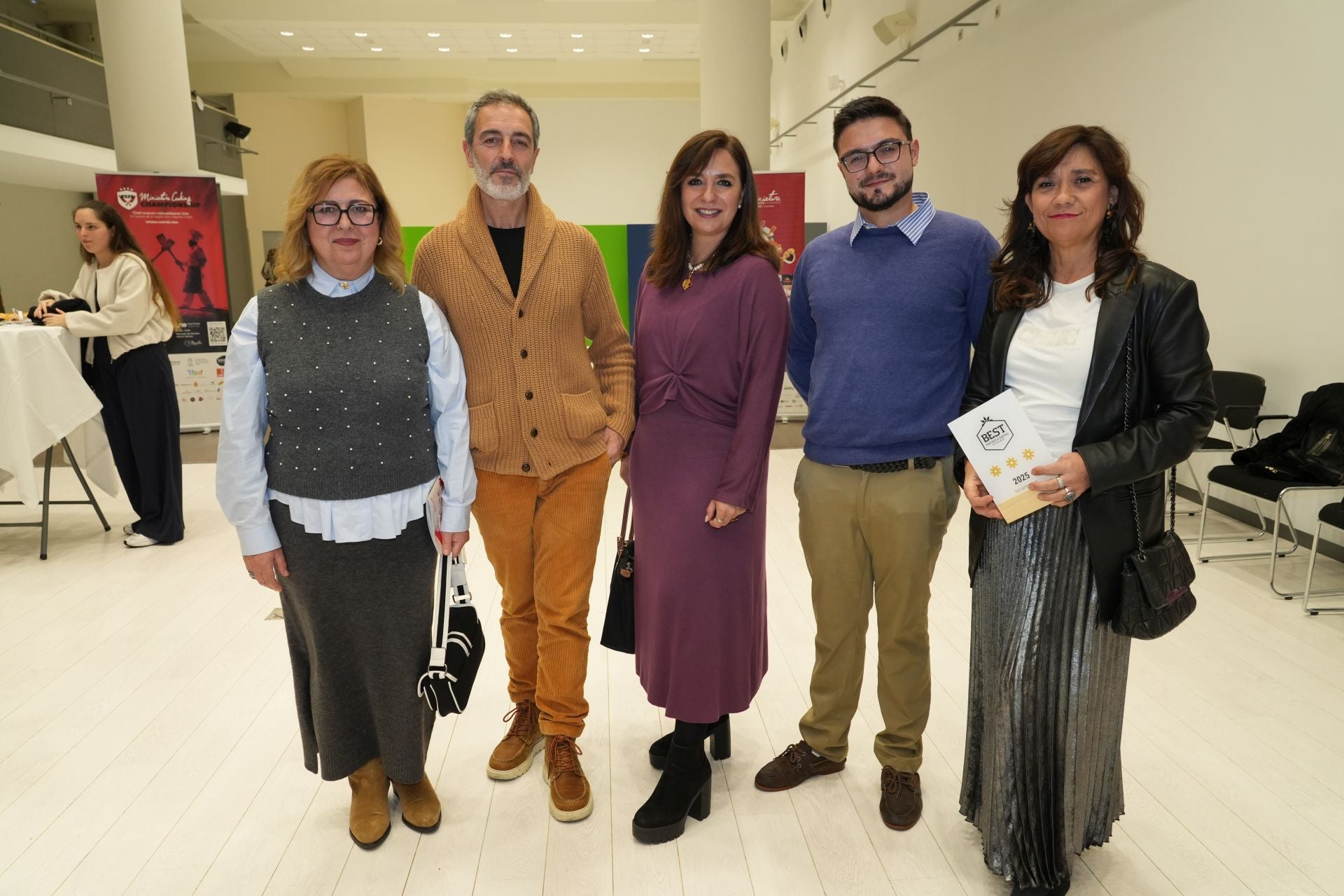 Rosa María Villarroel, Rafael Muñoz, Marisa Barrio, Alberto Solana y Ana González.