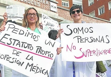 Dos facultativas en una jornada de huelga médica celebrada en octubre