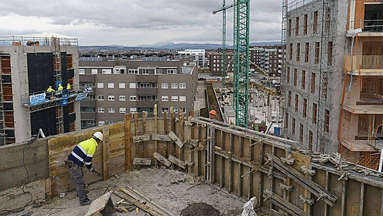 Uno de cada cuatro vascos activos supera los 55 años
