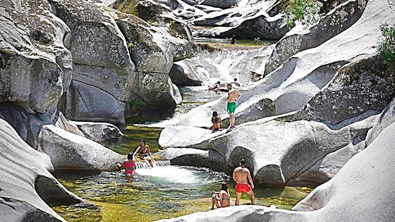 Naturaleza salvaje y aguas cristalinas en el Jerte