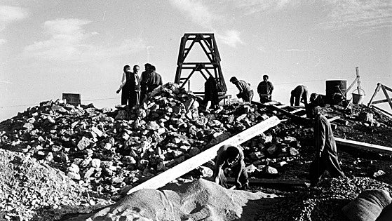 Se cumplen 75 años de la cruz en el monte Zaldiaran