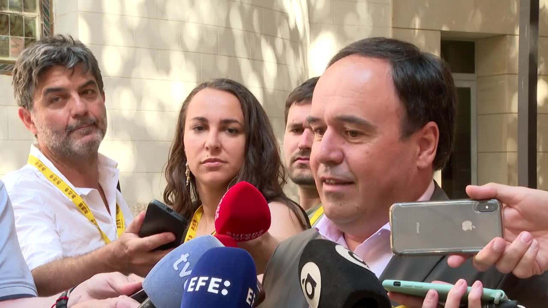El PP replica que Cerdán evitó que Morant fuera a primarias