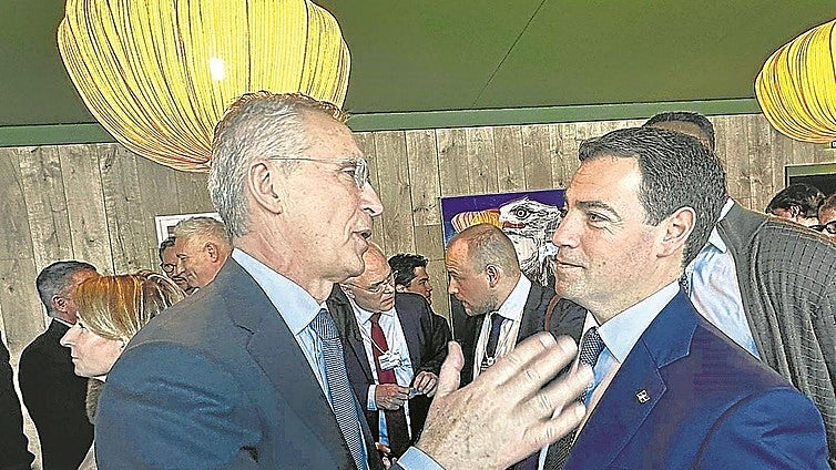 Pradales ensalza la «soberanía fiscal» de Euskadi en su estreno en Davos