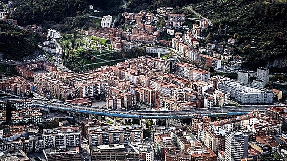 Problemas técnicos «de dimensiones enormes» retrasan al menos hasta 2034 la conclusión de las obras de la variante de Rekalde