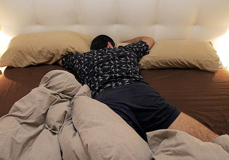 Un estudio científico ofrece 5.000 euros por permanecer tumbado 10 días