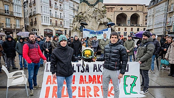 Opositores a bombero vuelven a solicitar en Vitoria que se active la bolsa de 2022