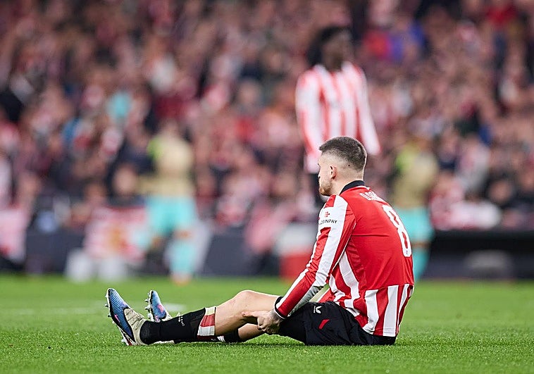 Sancet y Vivián no llegan a tiempo para recibir a la Real